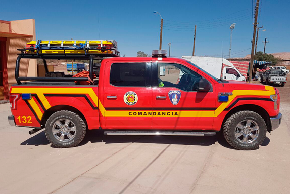 csj-entrega-camionetas-a-bomberos-de-san-pedro-de-atacama-6.png